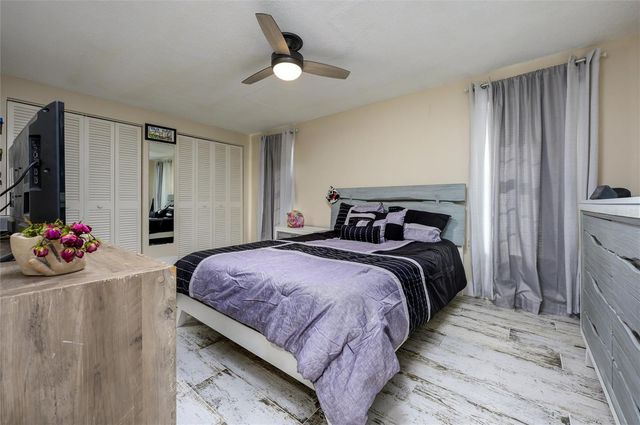 1053 GRAND BOULEVARD, Holiday, FL 34690