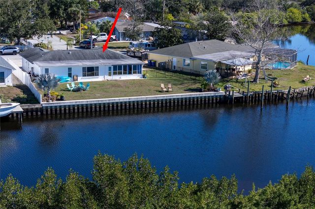 1053 GRAND BOULEVARD, Holiday, FL 34690