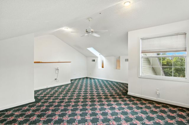 24 NW Cinderella Lane, Fort Walton Beach, FL 32547