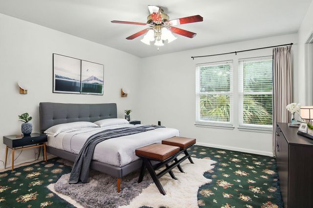 24 NW Cinderella Lane, Fort Walton Beach, FL 32547