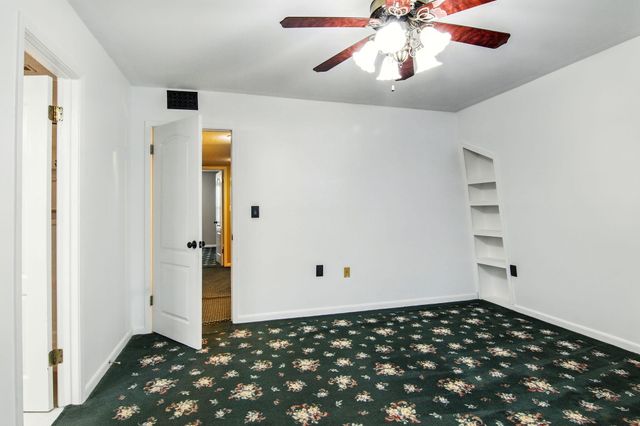 24 NW Cinderella Lane, Fort Walton Beach, FL 32547