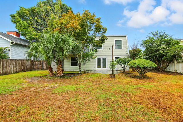 24 NW Cinderella Lane, Fort Walton Beach, FL 32547