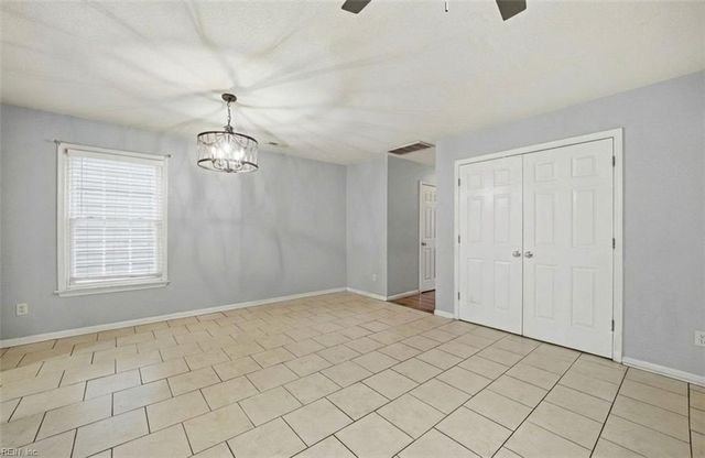 1914 County ST, Portsmouth, VA 23704