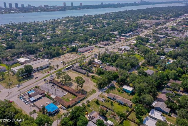 670 S YONGE STREET, Ormond Beach, FL 32174