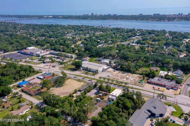 670 S YONGE STREET, Ormond Beach, FL 32174
