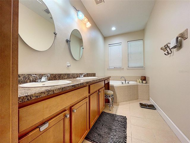3210 W HORATIO STREET 10, Tampa, FL 33609
