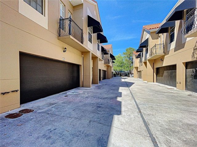 3210 W HORATIO STREET 10, Tampa, FL 33609