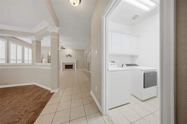 4100 Parkview Court, Bedford, TX 76021