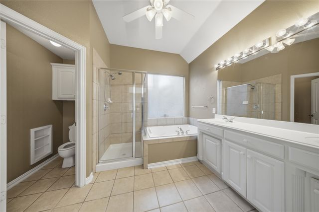 4100 Parkview Court, Bedford, TX 76021