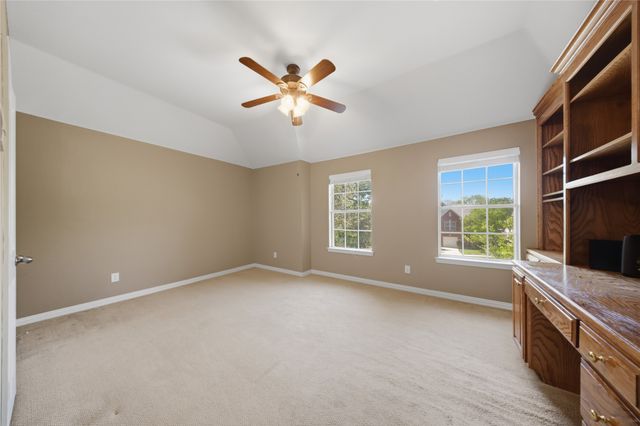 4100 Parkview Court, Bedford, TX 76021