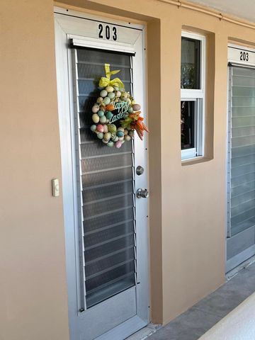 2191 NE 1st Court 203, Boynton Beach, FL 33435
