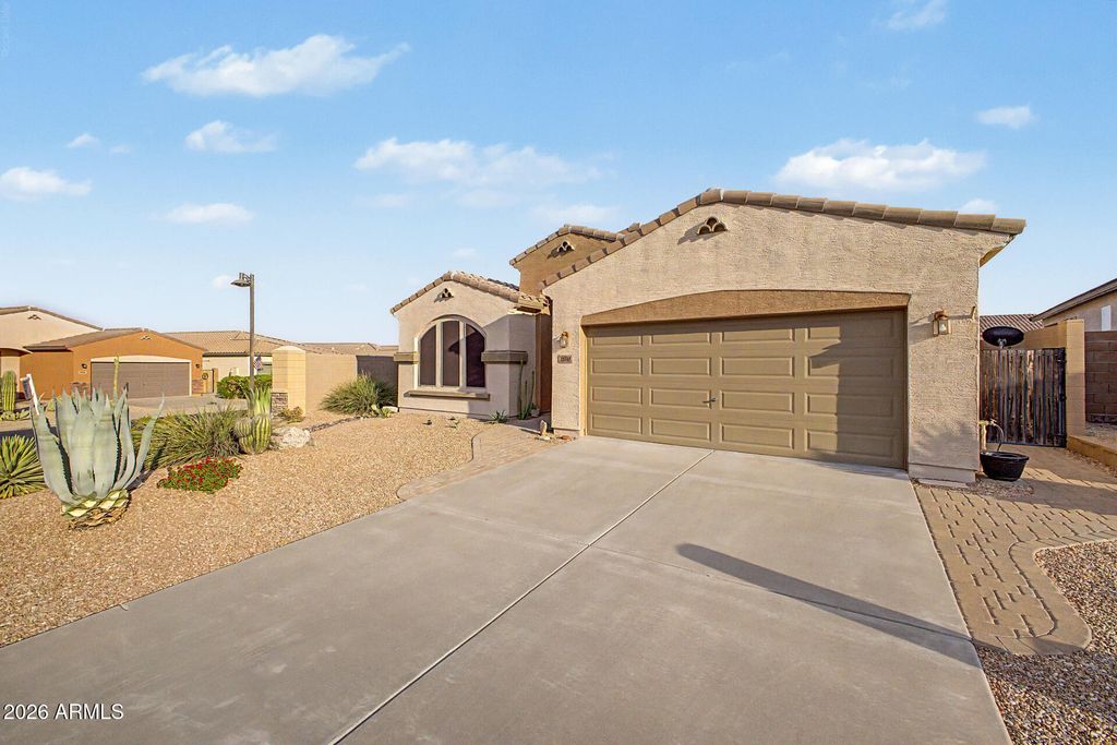 18389 E LOS CORALES Camp, Gold Canyon, AZ 85118 — photo 3