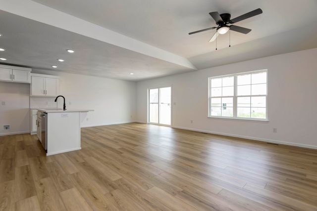 824 S Wheaton Hills Drive Lot 165, Nixa, MO 65714