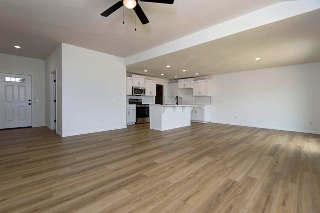 824 S Wheaton Hills Drive Lot 165, Nixa, MO 65714