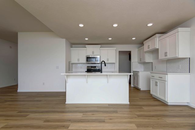 824 S Wheaton Hills Drive Lot 165, Nixa, MO 65714