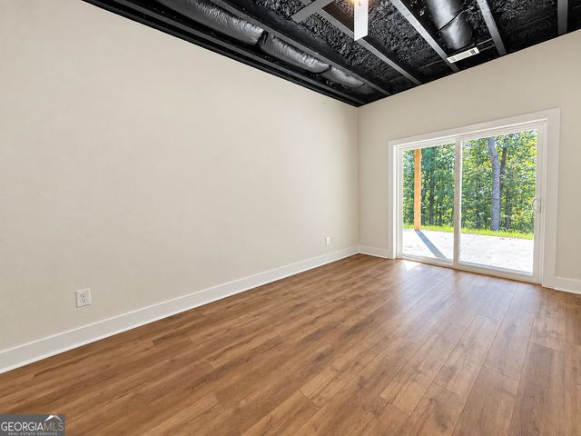 420 Lake Place Drive, Lavonia, GA 30553