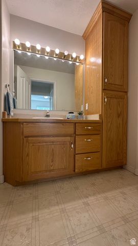 299 W 100 N, Roosevelt, UT 84066