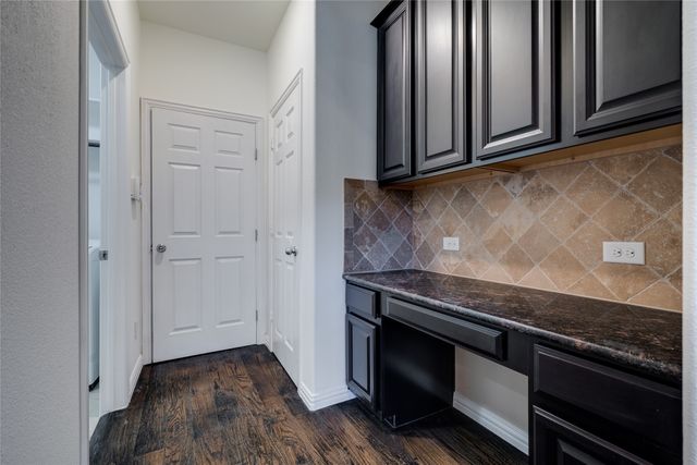 303 San Marcos Drive, Irving, TX 75039