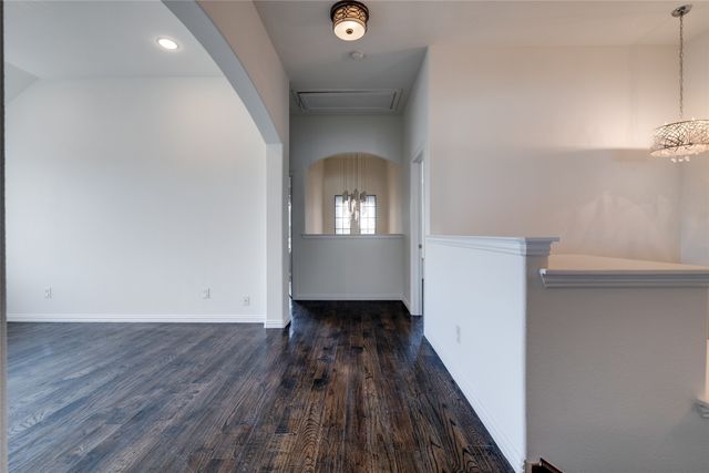 303 San Marcos Drive, Irving, TX 75039