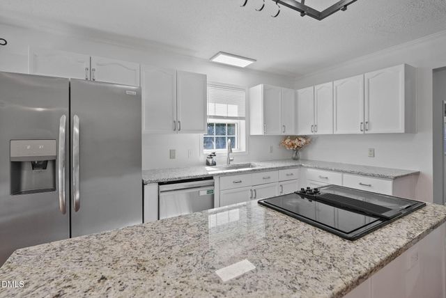 8513 Kenridge Lane, Fuquay Varina, NC 27526