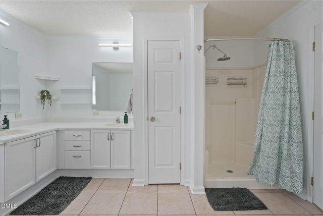 8513 Kenridge Lane, Fuquay Varina, NC 27526