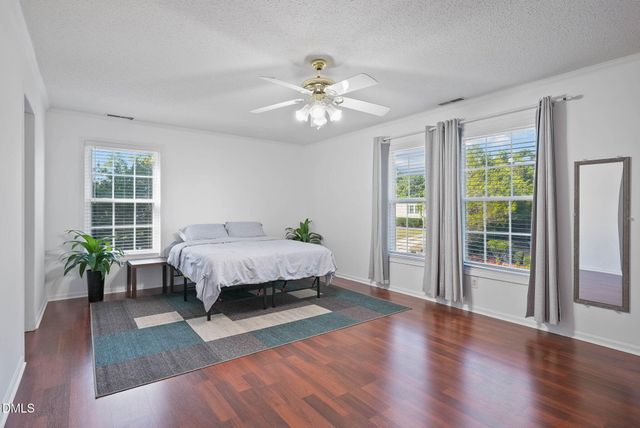 8513 Kenridge Lane, Fuquay Varina, NC 27526