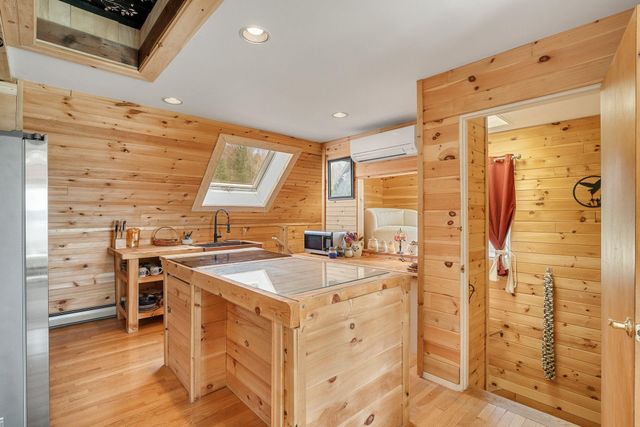 145 Jeffries Road, Newport Town, VT 05857