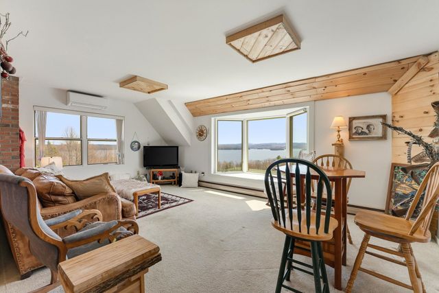 145 Jeffries Road, Newport Town, VT 05857