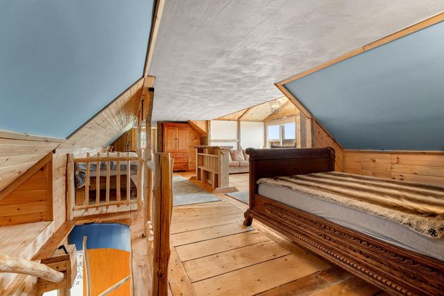 145 Jeffries Road, Newport Town, VT 05857