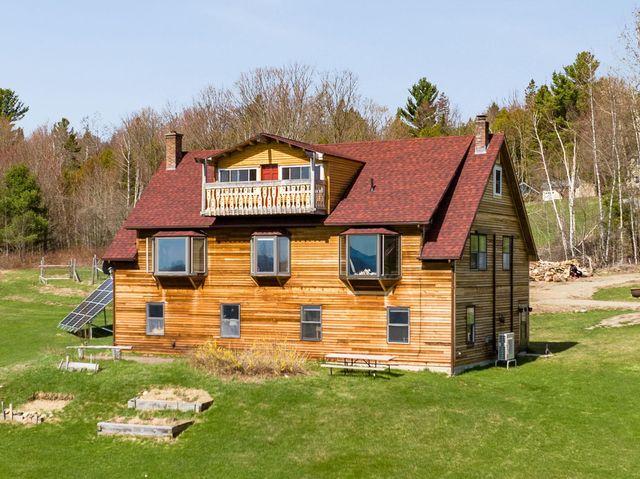 145 Jeffries Road, Newport Town, VT 05857