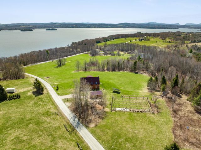 145 Jeffries Road, Newport Town, VT 05857
