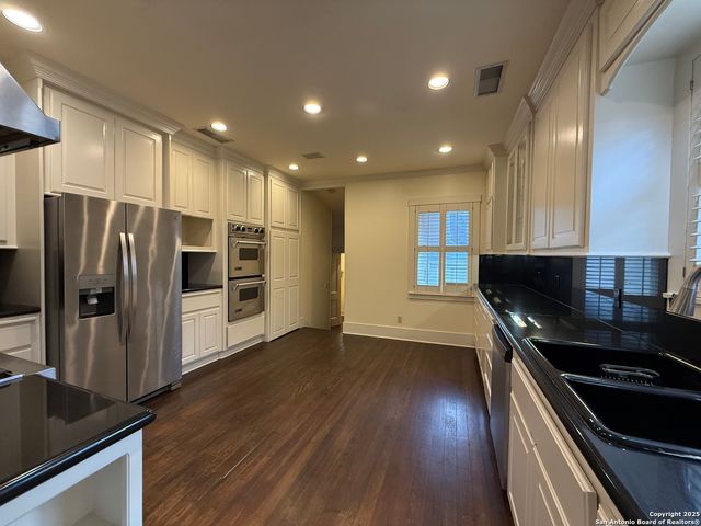 334 W Gramercy, San Antonio, TX 78212