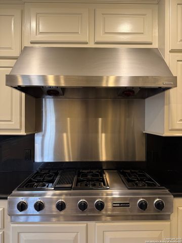 334 W Gramercy, San Antonio, TX 78212