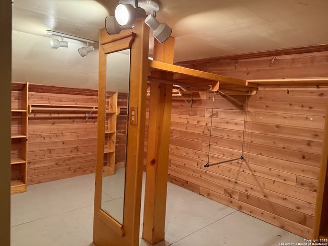 334 W Gramercy, San Antonio, TX 78212