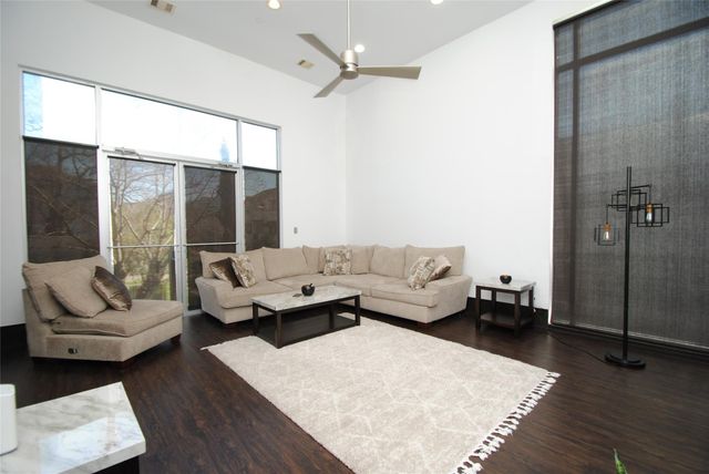 4118 Floyd Street A, Houston, TX 77007