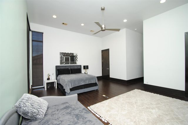 4118 Floyd Street A, Houston, TX 77007