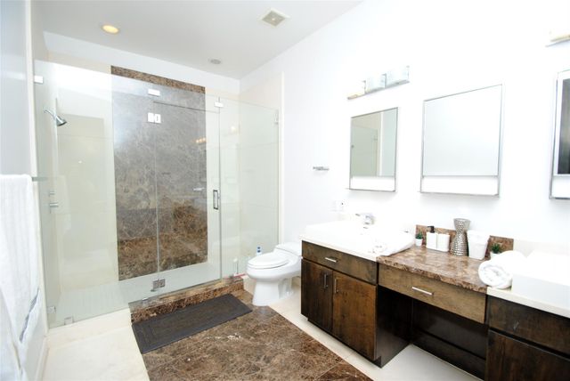 4118 Floyd Street A, Houston, TX 77007