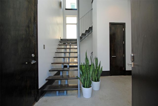 4118 Floyd Street A, Houston, TX 77007