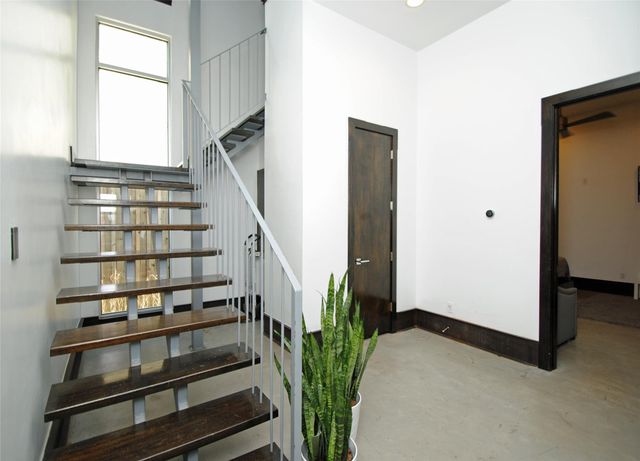 4118 Floyd Street A, Houston, TX 77007
