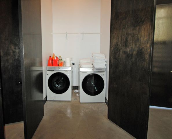4118 Floyd Street A, Houston, TX 77007