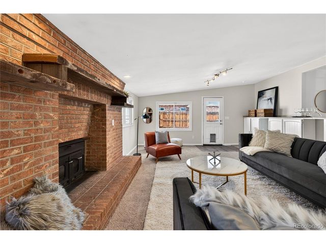 5071 S Irving St, Englewood, CO 80110
