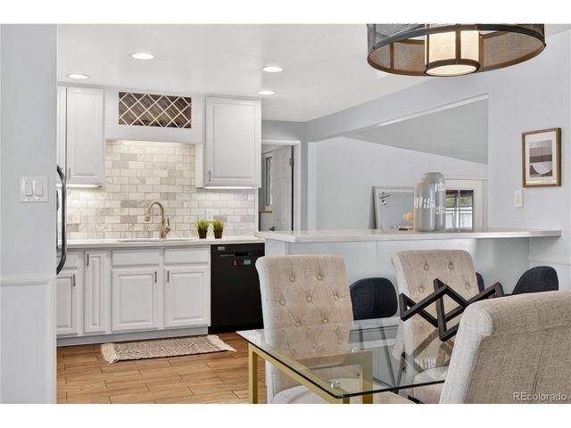 5071 S Irving St, Englewood, CO 80110