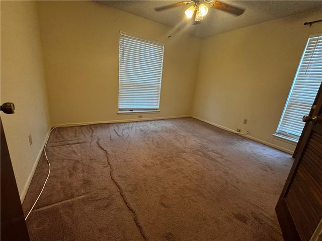 5945 Long Creek Dr, Corpus Christi, TX 78414