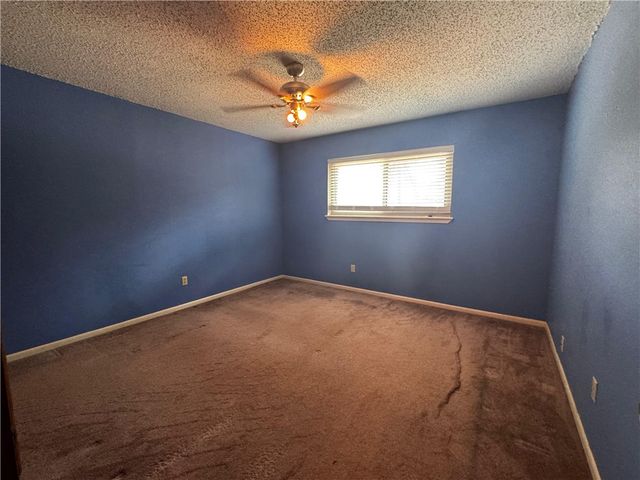 5945 Long Creek Dr, Corpus Christi, TX 78414