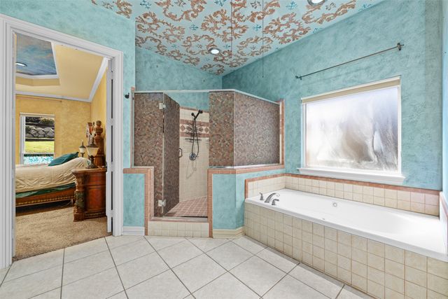 6132 Terrace Oaks Lane, Fort Worth, TX 76112