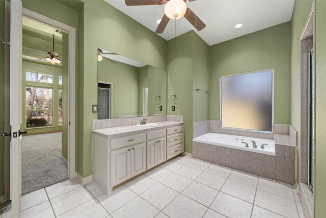 6132 Terrace Oaks Lane, Fort Worth, TX 76112