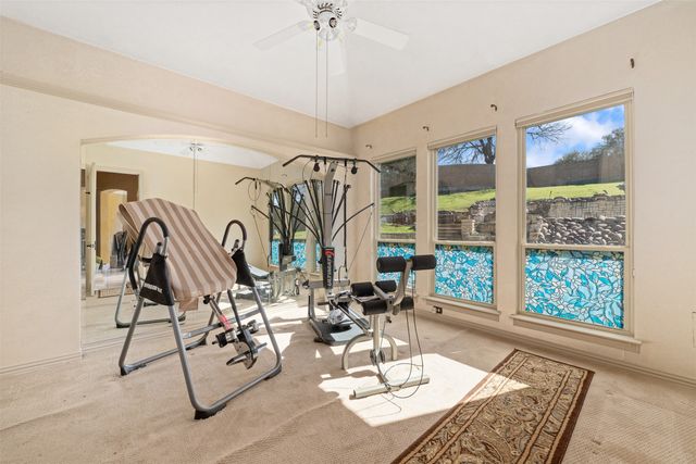 6132 Terrace Oaks Lane, Fort Worth, TX 76112