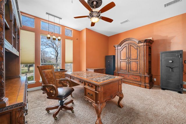 6132 Terrace Oaks Lane, Fort Worth, TX 76112