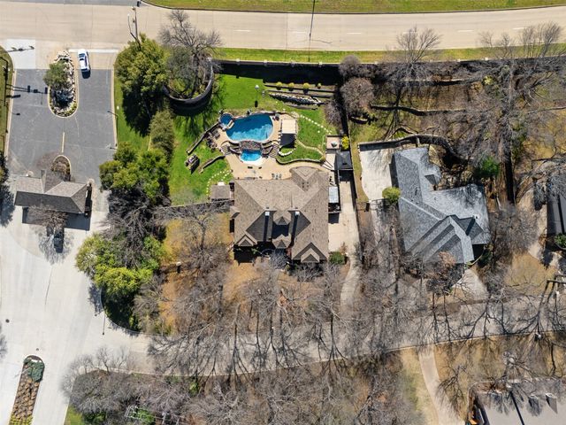 6132 Terrace Oaks Lane, Fort Worth, TX 76112