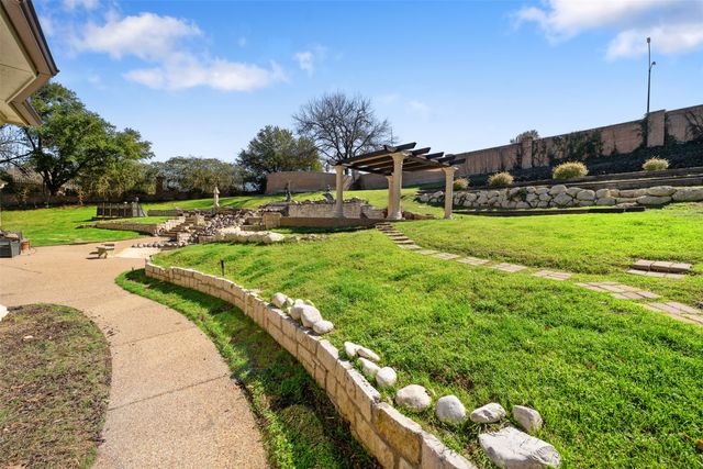 6132 Terrace Oaks Lane, Fort Worth, TX 76112